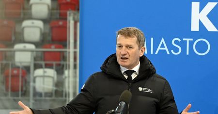 Lawina oskarżeń wobec polityka. Mamy głos samego zainteresowanego
