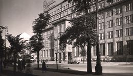 Bank, który dba o Polskę. 100 lat historii BGK