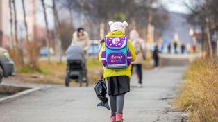 Rodzice mogą już składać wnioski o 300 zł na szkolną wyprawkę. O tych terminach warto pamiętać