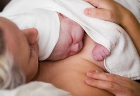 Krwotok poporodowy - przyczyny, objawy, leczenie