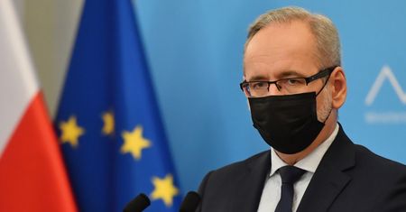 Wielki niepokój wśród Polaków. Omikron storpeduje Boże Narodzenie?