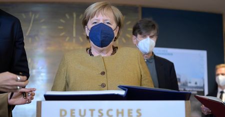 Minister uderza w Merkel. "Popełniła błąd"