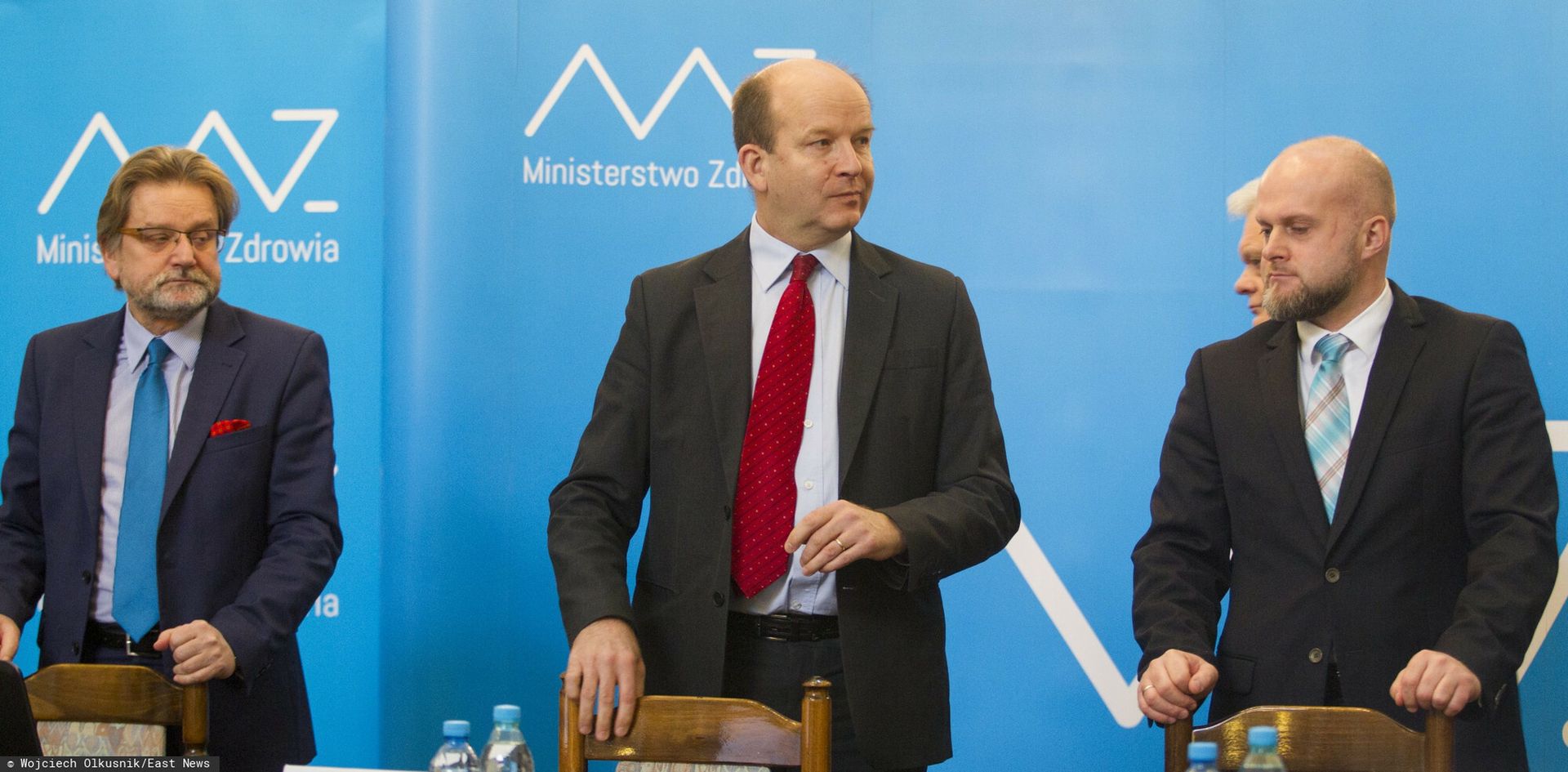 "Dobry rok" w Ministerstwie Zdrowiafot. Wojciech Olkusnik/East News 17.11.2016 Warszawa , Ministerstwo Zdrowia n/z Jaroslaw Pinkas Sekretarz Stanu w MZ ,  Konstanty Radziwil Minister Zdrowia , Krzysztof Landa Podsekretarz Stanu w MZ  podczas kokonferencji w Ministerstwie Zdrowia podsumowujacej rok pracy ministerstwawojciech olkusnik