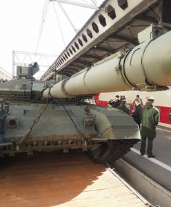 Czołg T-90M obrócony w pył. Był chlubą rosyjskiej armii