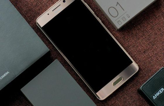 Huawei Mate 9 Pro z zakrzywionym ekranem od 687 USD