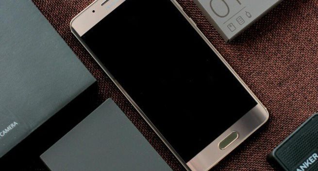 Huawei Mate 9 Pro z zakrzywionym ekranem od 687 USD