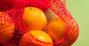 Wiesz, dlaczego pomarańcze sprzedawane są w czerwonych siatkach? W życiu byś nie zgadł