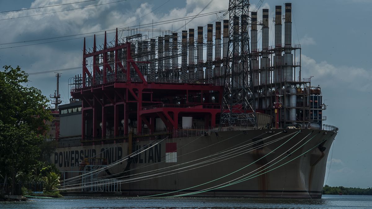 The marine vessel power plant Marine Vessel Power Plant (MVPP) Karadeniz Powership Onur Sultan is seen in the sea waters of Belawan in Medan, North Sumatra province, Indonesia on June 4, 2022. (Photo by Sutanta Aditya/NurPhoto via Getty Images)