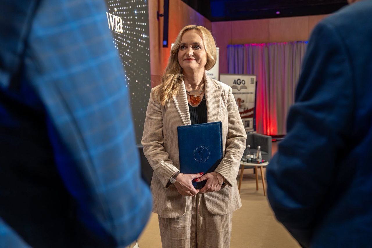 Będą zmiany w MZ? Rozmówca RMF FM: Odpartyjnienie nie było dobrym pomysłem