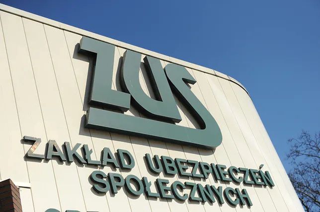 Odwołanie od decyzji ZUS. Kiedy przysługuje i jak je przeprowadzić?