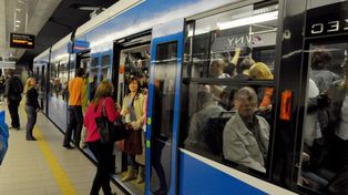 Kraków: Komunikacja uszczuplona o 40 składów tramwajowych przez remonty? Mieszkańcy się oburzają, a ZTP tłumaczy