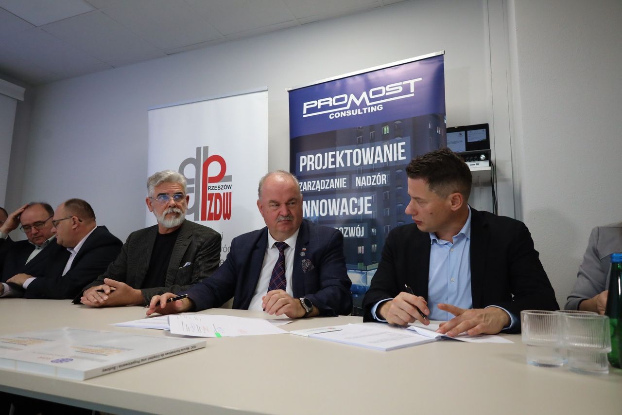 Rzeszów: Powstanie nowa droga do terminala kolejowego T1 w Żurawicy