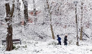 Ostrzeżenie IMGW. Możliwe opady śniegu w Karkonoszach, oblodzenie we Wrocławiu