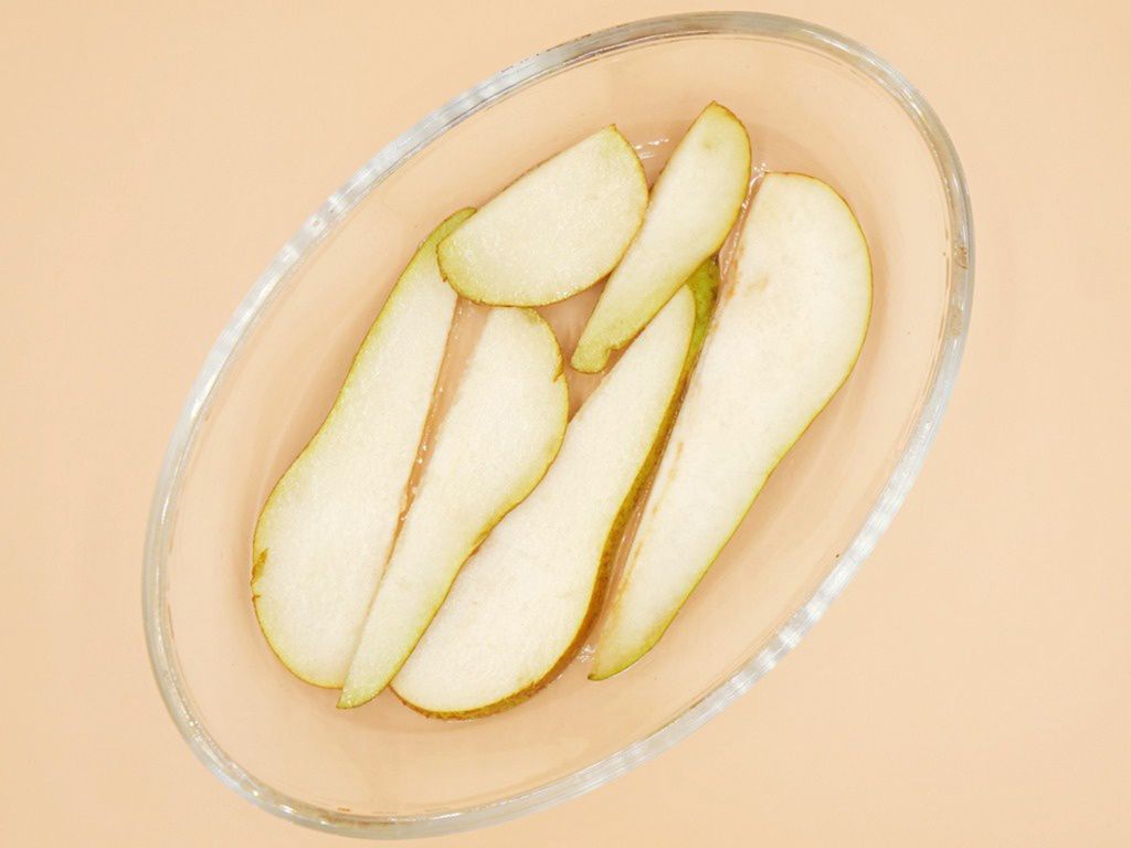 Kurczak z gruszką i serem przepis