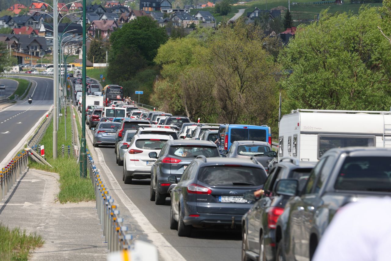 Korek na Zakopiance w kierunku Krakowa w okolicach Nowego Targu