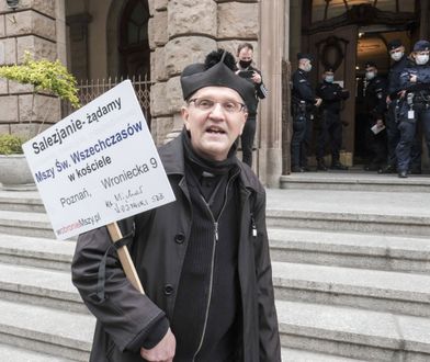 Ksiądz Woźnicki sabotuje śledztwo Kościoła? "Plunąłbym mu w twarz"