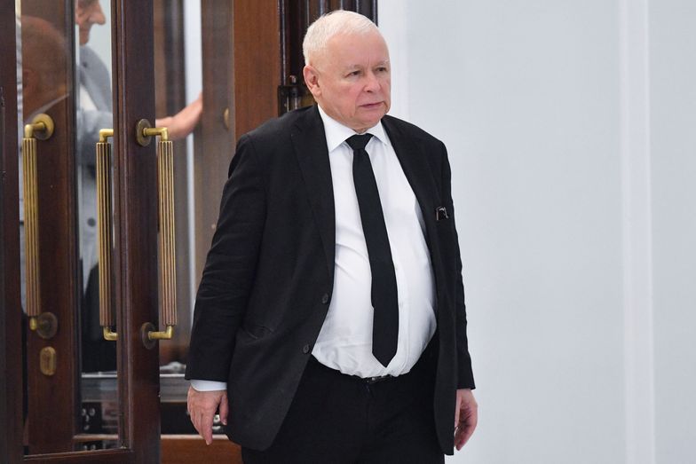 "Płace nadążają za inflacją" - przekonuje Jarosław Kaczyński. Wskazuje też winnego klęski Polskiego Ładu