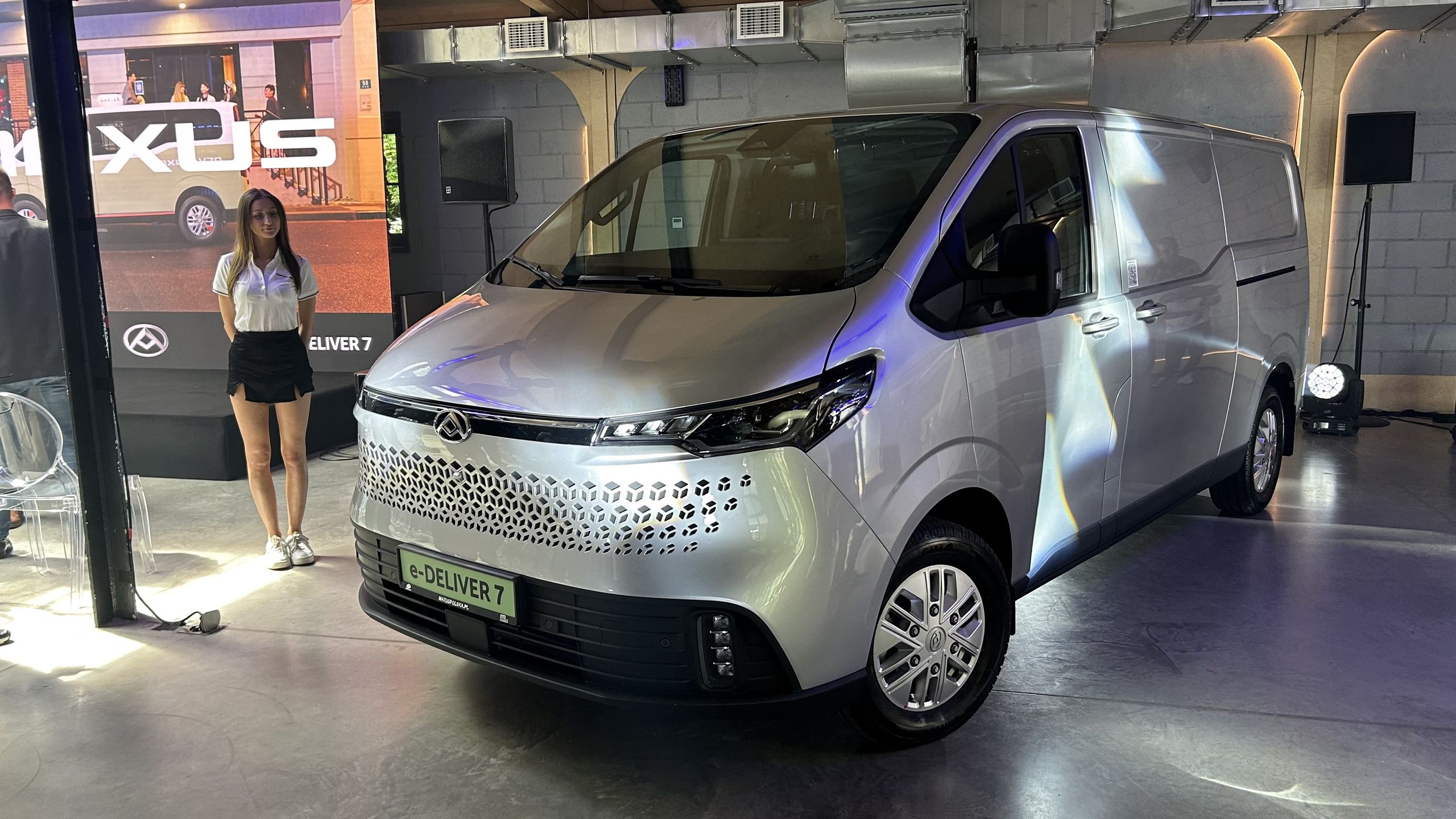 Maxus e-Deliver 7