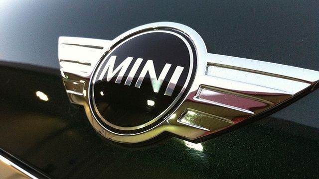 Nowa aplikacja dla Mini dostosuje muzykę do prędkości jazdy 1