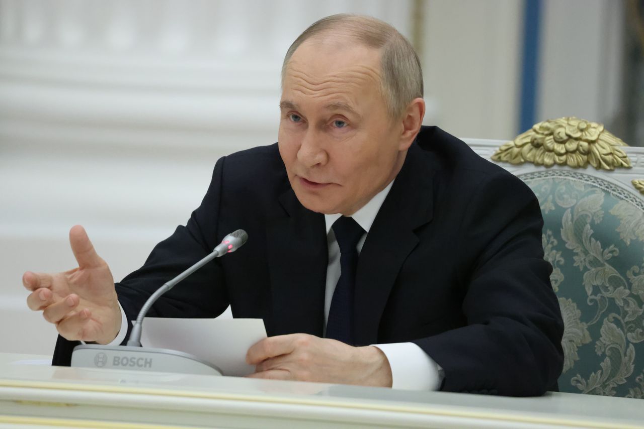 Ukraine's bold strike exposes cracks in Russia's defenses
