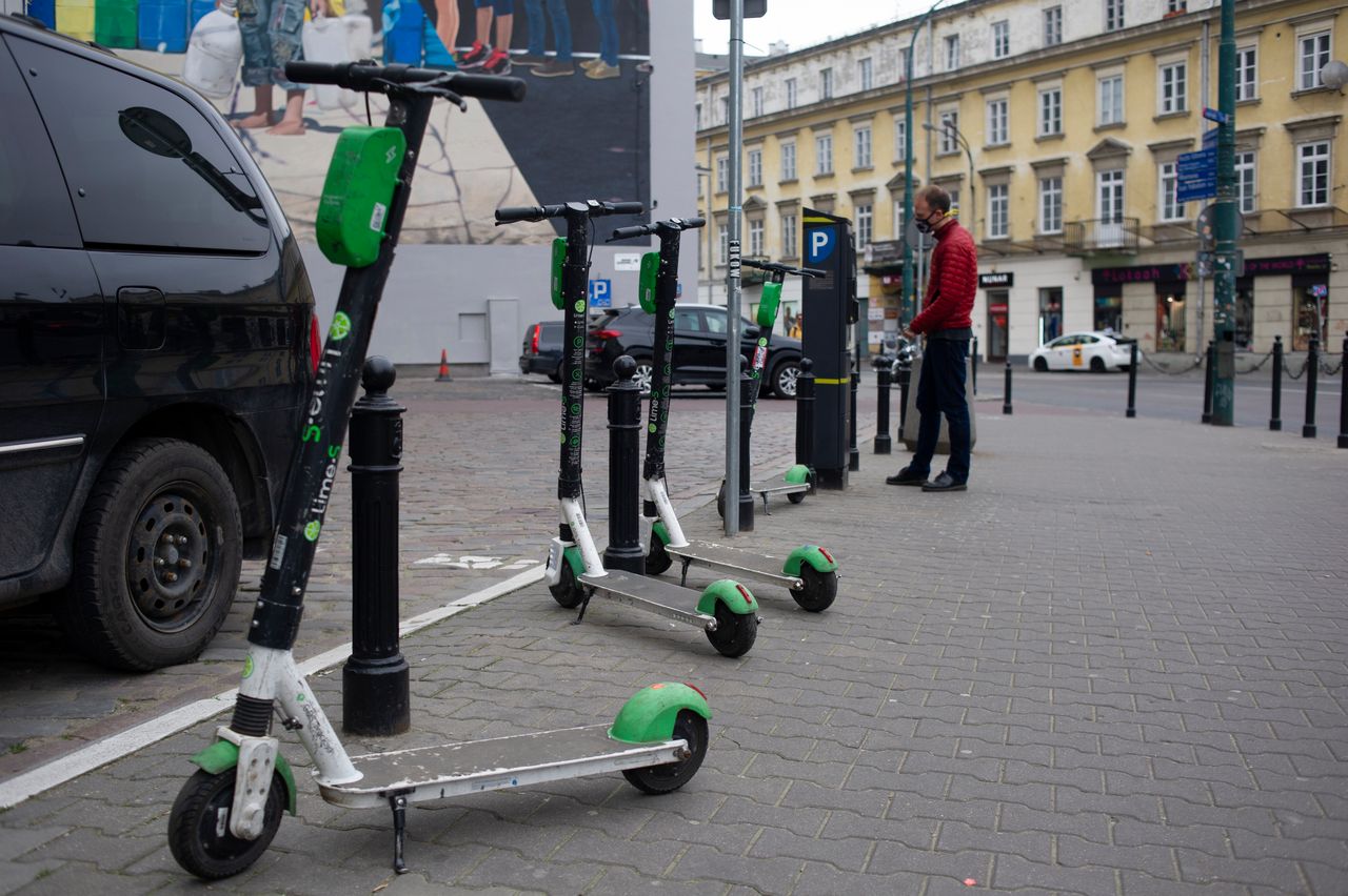 Poprawki Senatu do nowelizacji o elektrycznych hulajnogach. Na zmiany możemy poczekać dłużej