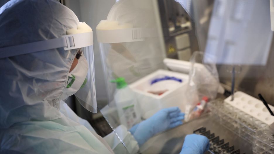 Koronawirusa potwierdzono u 64 osób. W ośrodku wciąż przebywa około 150 pacjentów