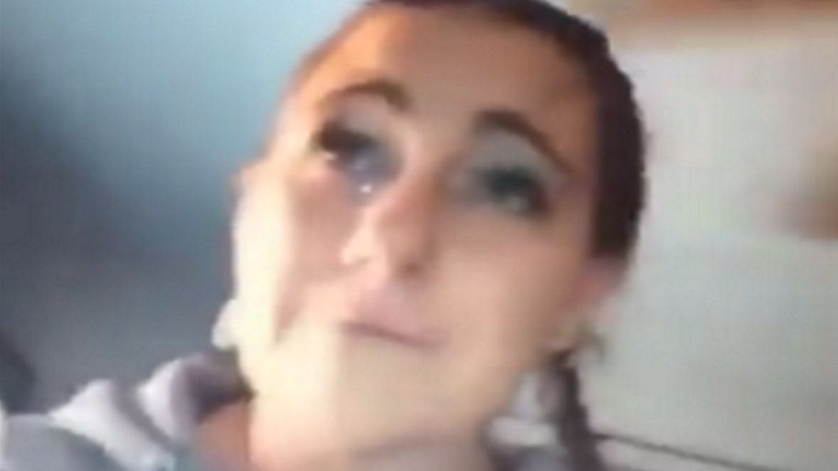 Nauczycielka wykonała na lekcji kontrowersyjny gest