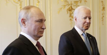 Biden rozgrywa Putina? "Rosja przegrywa wojnę informacyjną"