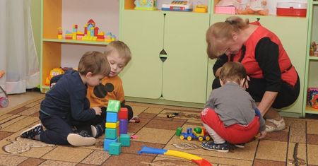 Przedszkola i żłobki otwarte od 6 maja. Wszystko, co musisz wiedzieć o nowych zasadach