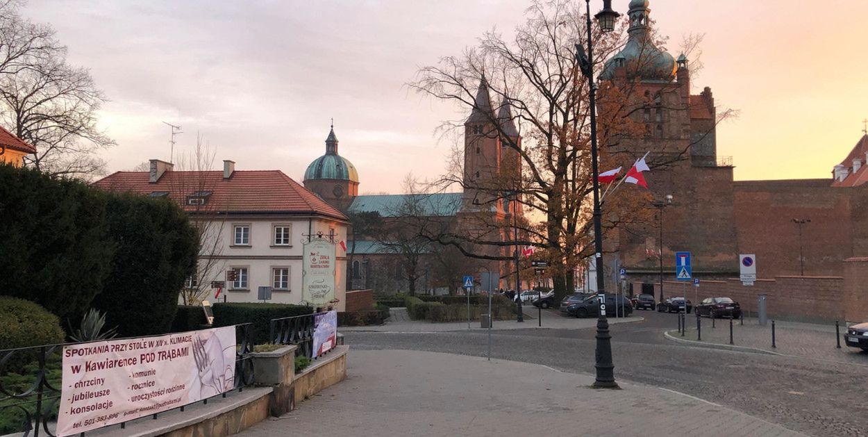 Zaproszenie na mikołajkowe zwiedzanie dwóch płockich katedr