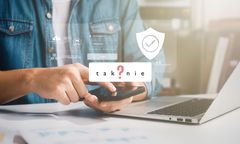 Hasło do zaufania. Dlaczego nasze cyfrowe bezpieczeństwo zaczyna się w głowie, a nie w aplikacji?