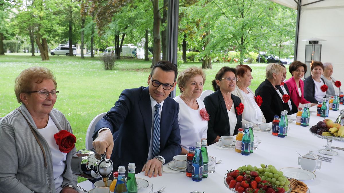 Mateusz Morawiecki odniósł się do zarzutów dotyczących 800 plus 