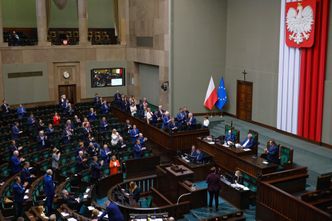 Sejm przyjął tzw. tarczę 4.0, m.in. chroniącą przed wrogimi przejęciami spółek