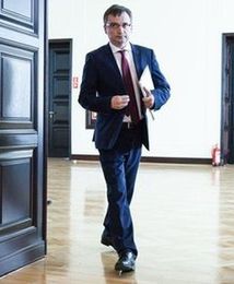 Rząd bierze się za komorników. Będą duże zmiany
