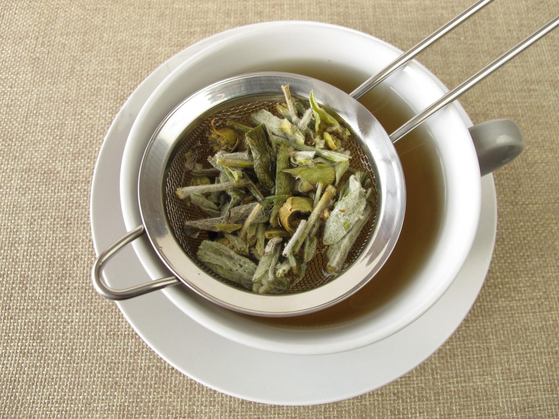 Sekretem długowieczności mieszkańców Okinawy jest herbata Sanpin