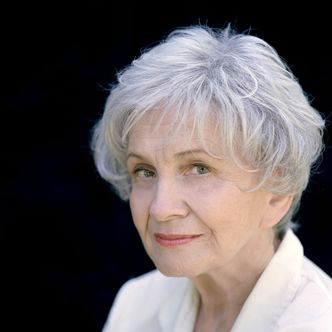 Nobel z literatury dla Alice Munro