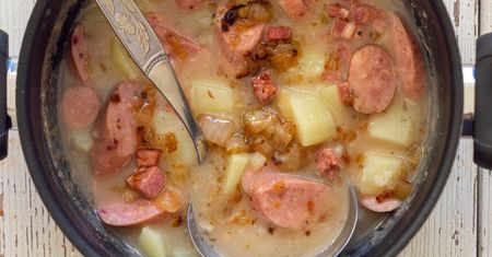 Niesłusznie zapomniana polska zupa. Prababcia gotowała częściej niż rosół