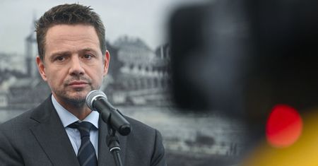 Trzaskowski nie będzie kandydował? "Jest tylko jeden ważny w PO"