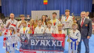 Bukareszt: Grad medali dla Akademii Karate Byakko podczas mistrzostw