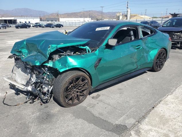 Tak wyglądało BMW M4 przed sprowadzeniem do Polski (fot. BidCars)