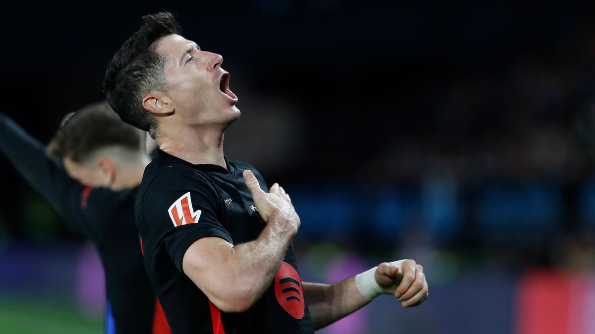 PAP/EPA / PAP/EPA/Salvador Sas / Na zdjęciu: Robert Lewandowski