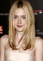 ''Maleficent'': Elle Fanning u boku Angeliny Jolie