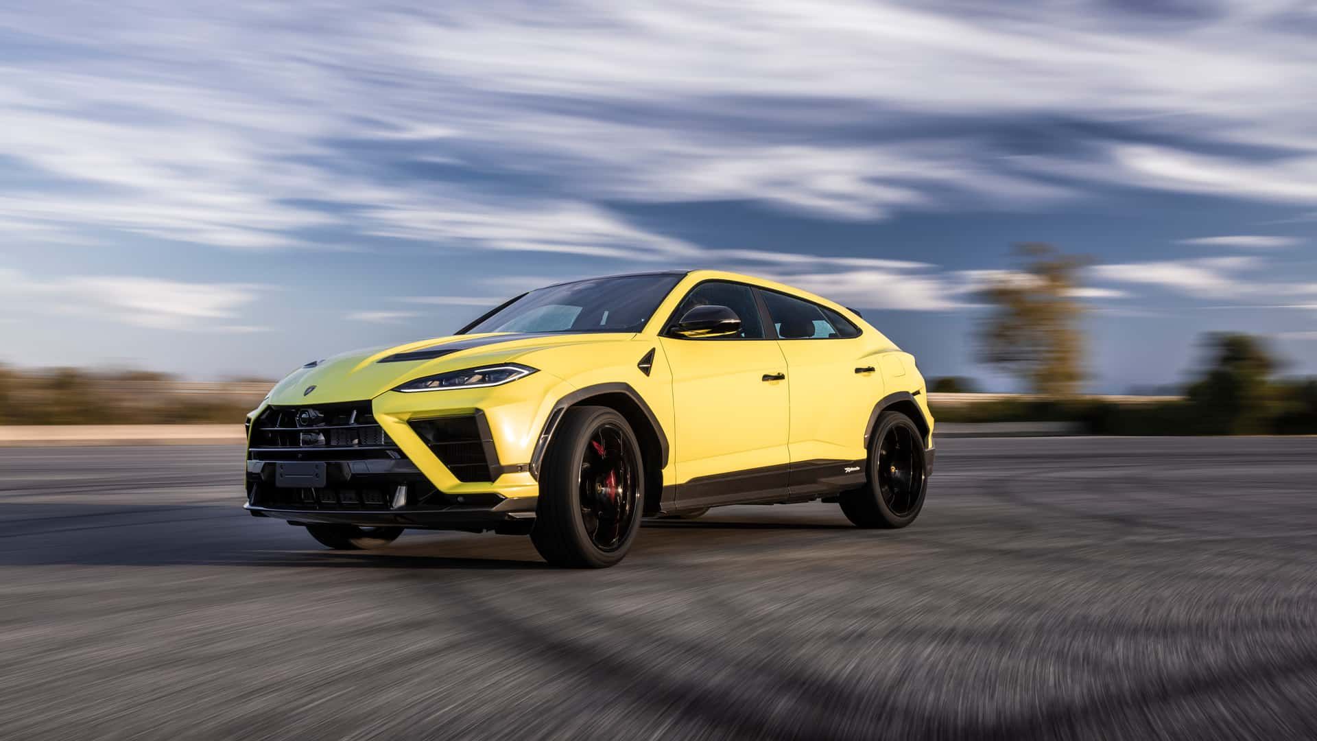 Lamborghini Urus SE Performante