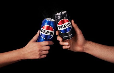 Pepsi z nowym logo już na sklepowych półkach