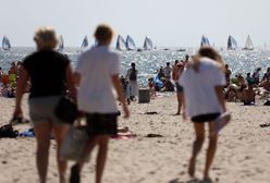 Nastolatek poparzony na plaży nad Bałtykiem