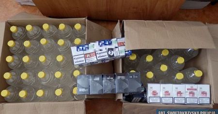 Poszukiwany został zatrzymany. Policja zabezpieczyła tytoń, papierosy i spirytus bez akcyzy