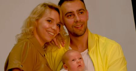 Oliwia i Łukasz ze "Ślubu od pierwszego wejrzenia" na plaży. Pokazali romantyczne zdjęcie