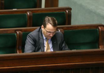 Kolacja Sikorskiego z Rostowskim. Politycy: szef MSZ musi zwrócić pieniądze