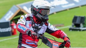 Żużel. "Zawsze uderza w nas, profesjonalistów". Huckenbeck o rzucaniu kłód pod nogi