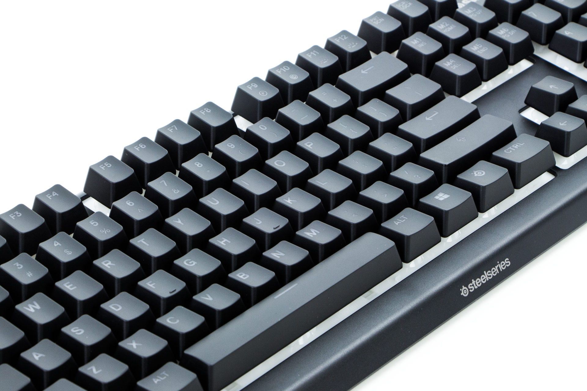SteelSeries APEX 3 wyprofilowane przełączniki